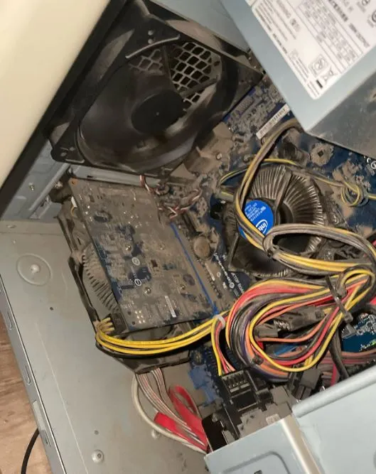 removing dust inside your gaming machine