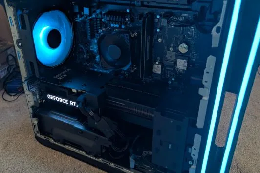 Lighting and aesthetics Auroa ACT 1250 gaming PC